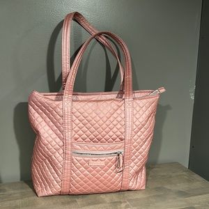 Vera Bradley tote bag